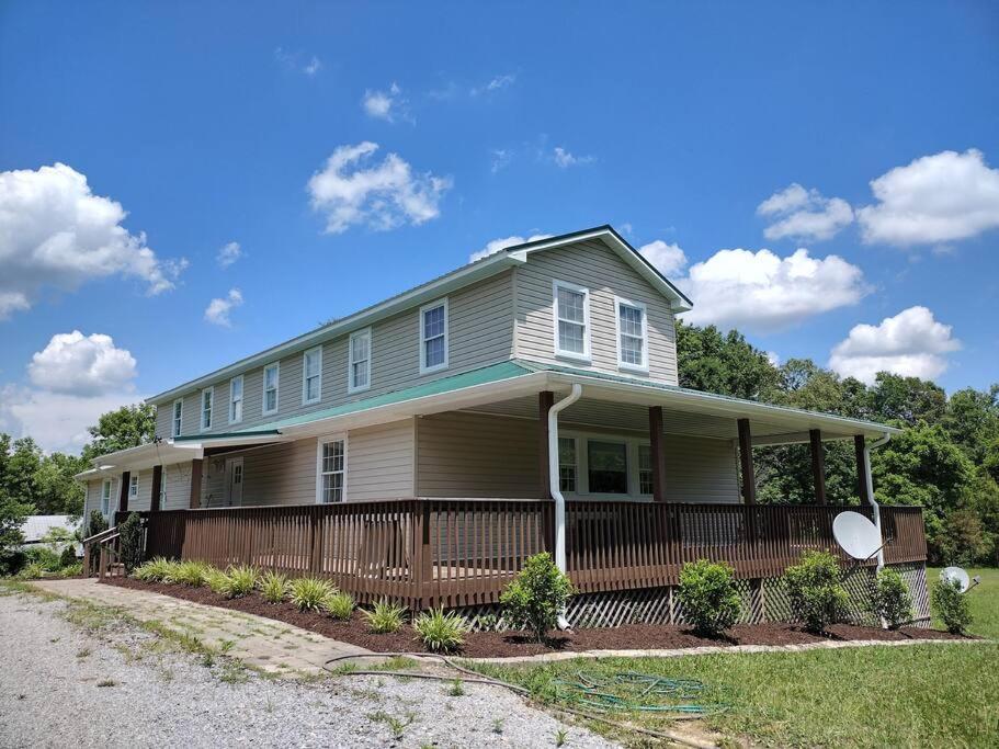 Backwoods Family Getaway! 3 Bedroom House! Yanceyville Kültér fotó