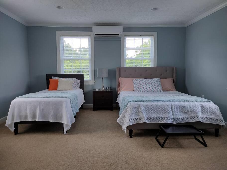 Backwoods Family Getaway! 3 Bedroom House! Yanceyville Kültér fotó