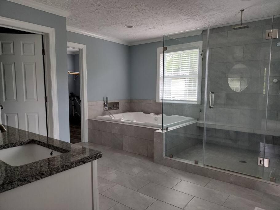 Backwoods Family Getaway! 3 Bedroom House! Yanceyville Kültér fotó